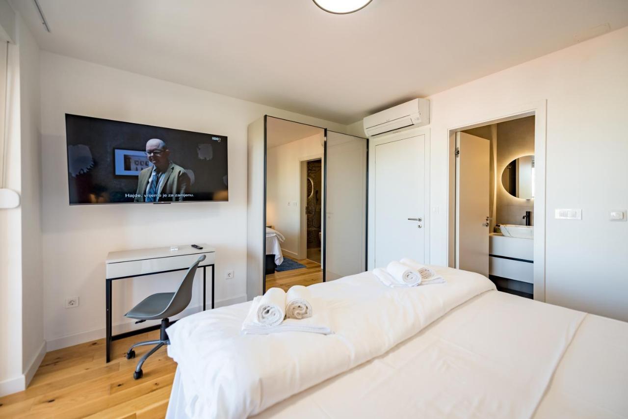 Penthouse With View In Center Appartement *