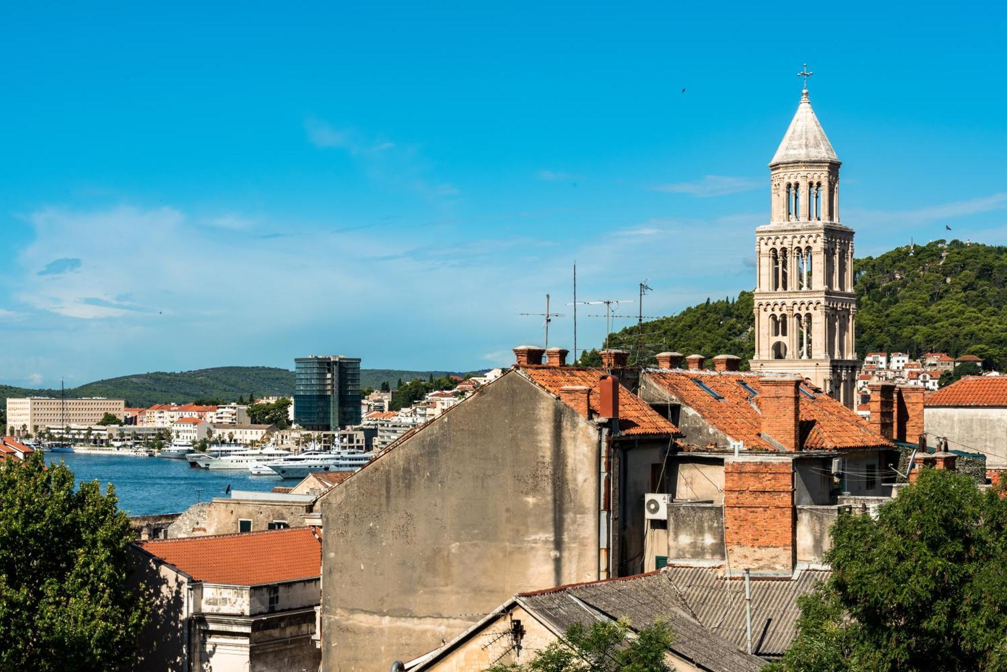 Penthouse With View In Center Appartement